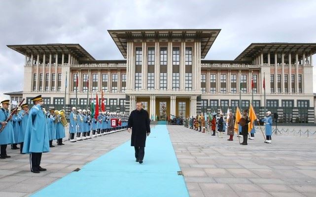 “KACAK” SARAYIN GÜNLÜK MASRAF 10 MİLYON LİRA 