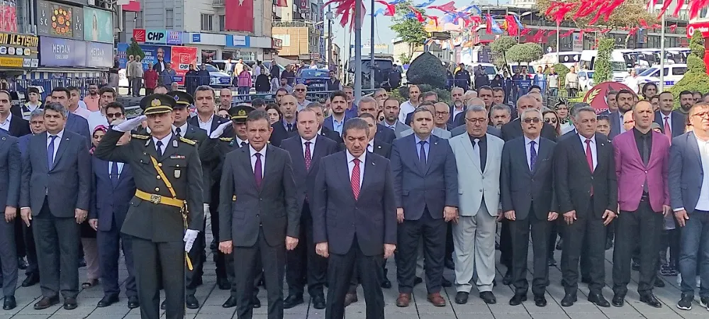 ESENLER’DE İLK KEZ! BİRLİKTE “ATANIN HUZURUNDA OLDULAR”