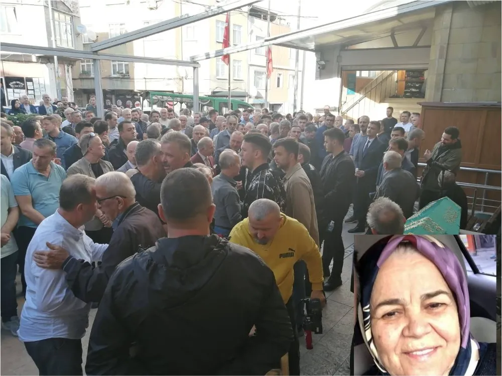 ESENLER DAVUTPAŞA MAHALLESİ MUHTARININ YASLI GÜNÜ