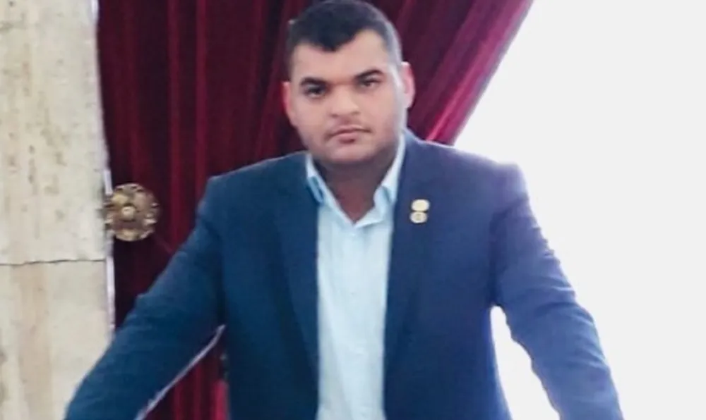 İŞ İNSANI KERİM KARAKOÇ, CHP ESENLER BELEDİYE BAŞKAN A. ADAYI