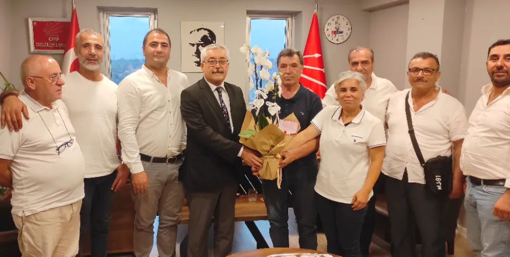 CHP ESENLER İLÇE BAŞKANI KAYA’YA KUTLAMA ZİYARETİ…