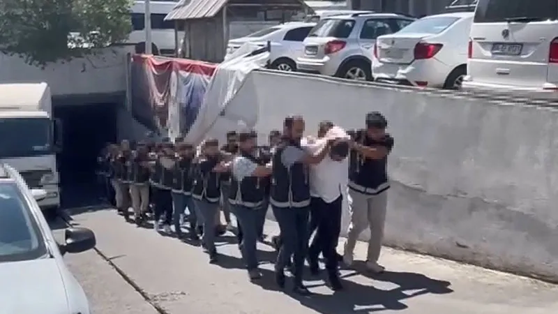 ‘SARALLAR’ SERBEST!