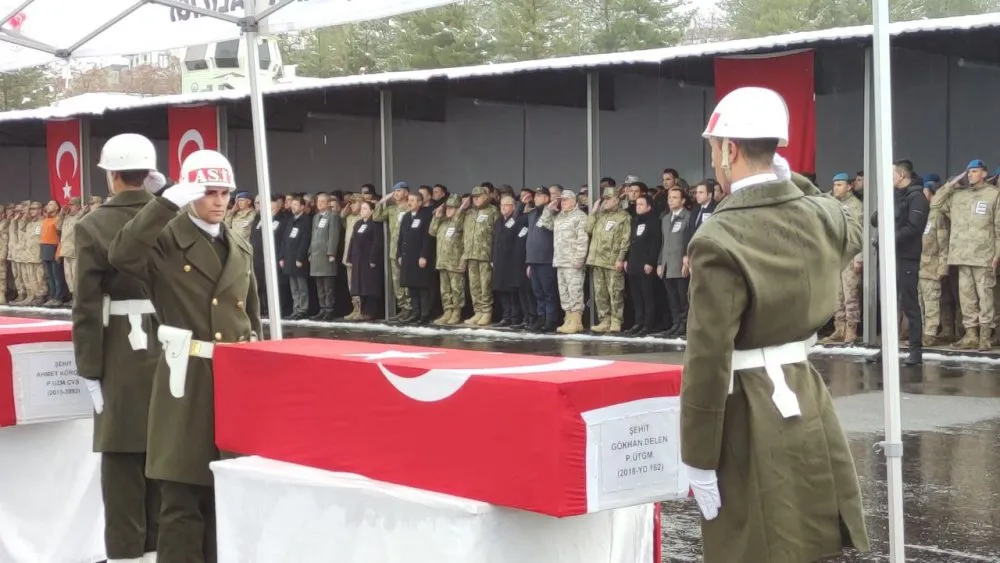 Şehitlerimiz memleketlerine uğurlandı