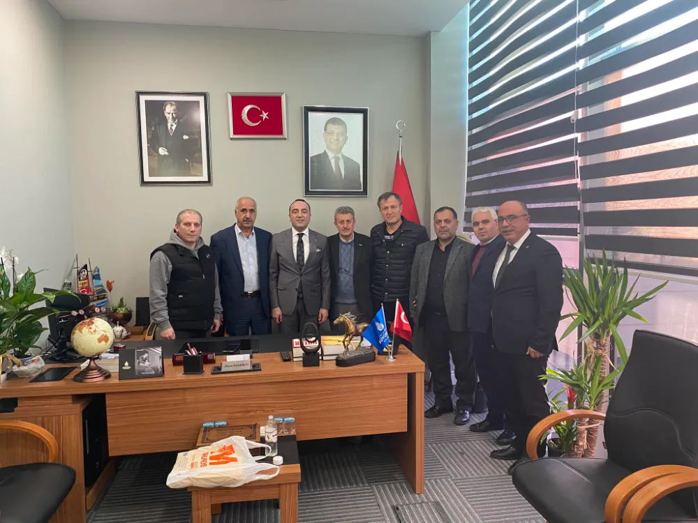 Esenler ESDEF Yönetimi, Hasan Dalkıran’ı Ziyaret Etti