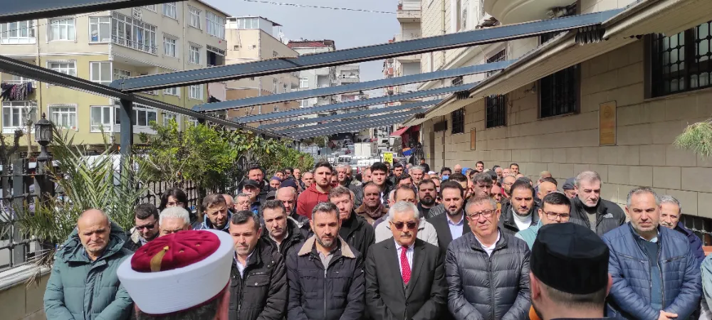 CHP’Lİ SOLMAZ AİLESİNİN YASLI GÜNÜ 