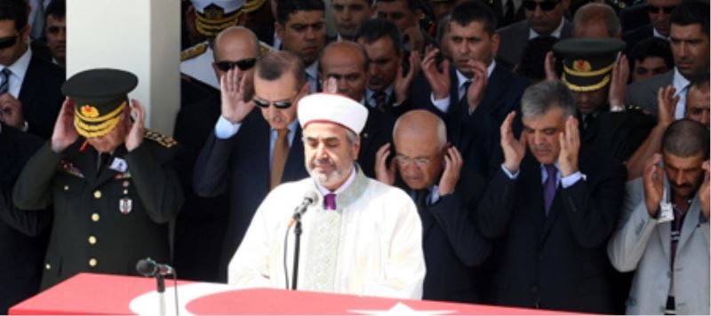 Şehit olabilirsin ama Alevi asla!