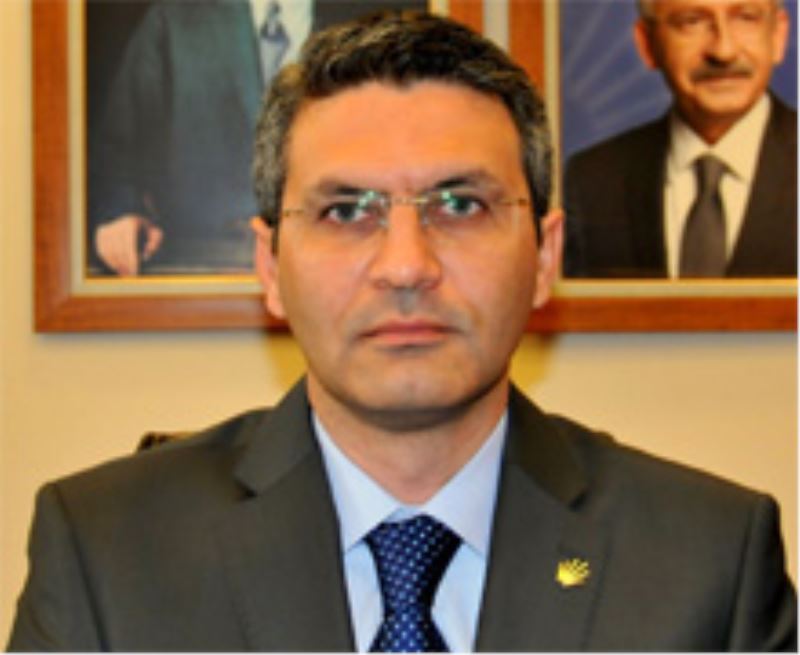 Hakan Şükür