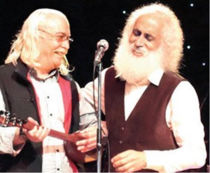 SUAVİ GÜL İLE DİKEN ARASINDA