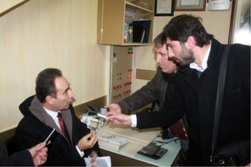 Hukuk Yok. Her Şeyi Tepeden Yaparım.