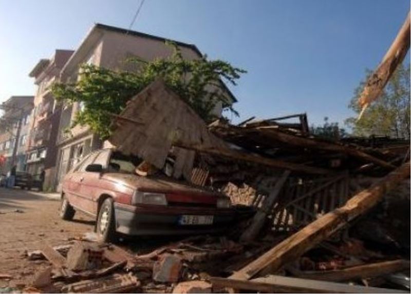 TÜRKİYE SALLANDI...