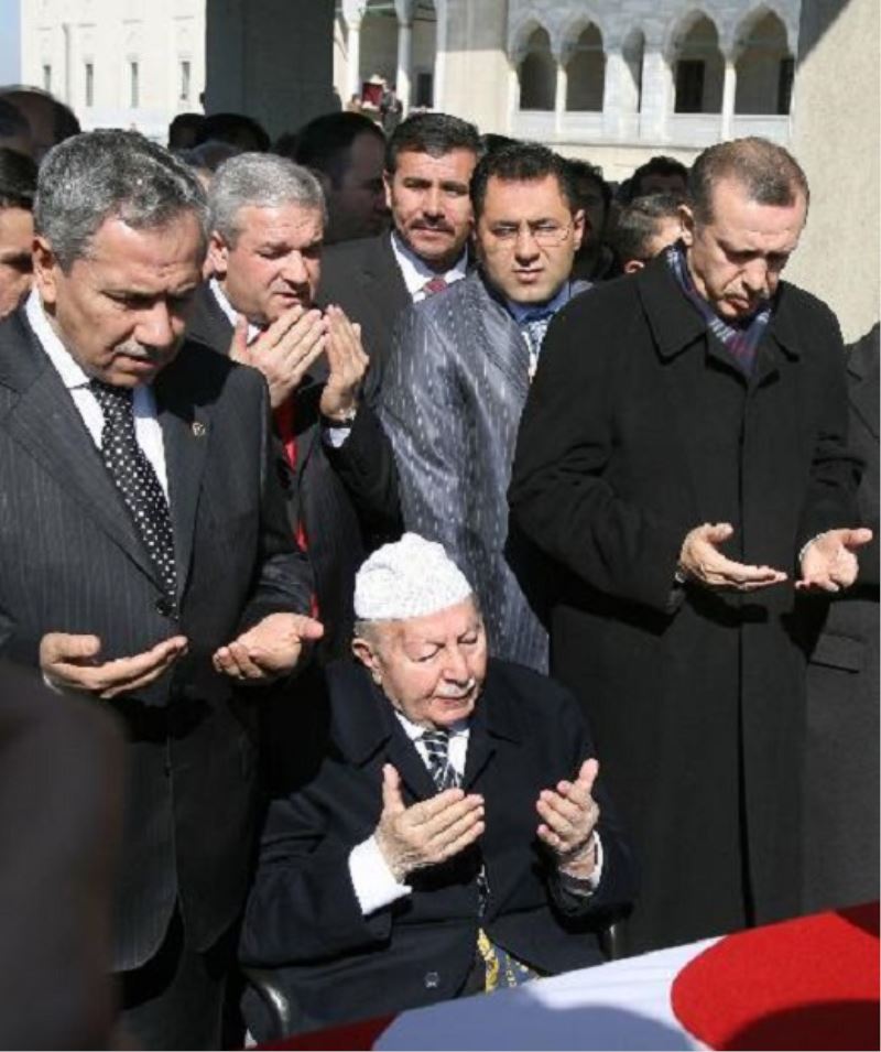Erbakan Hoca İçin Böyle Yazıyorlar