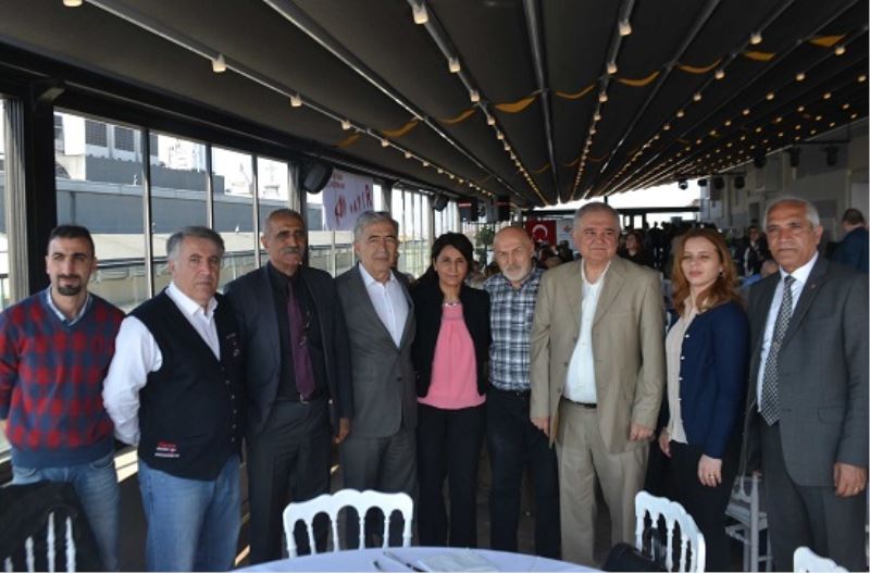 AKP İktidarı, Koltuk Değneği, Devlet Olanakları