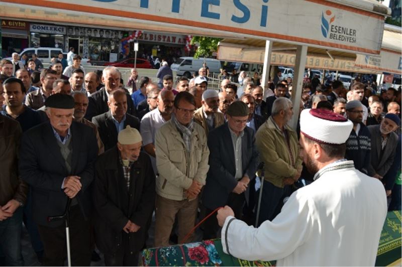 İlyas Akgün, Anneler gününde annesini kaybetti