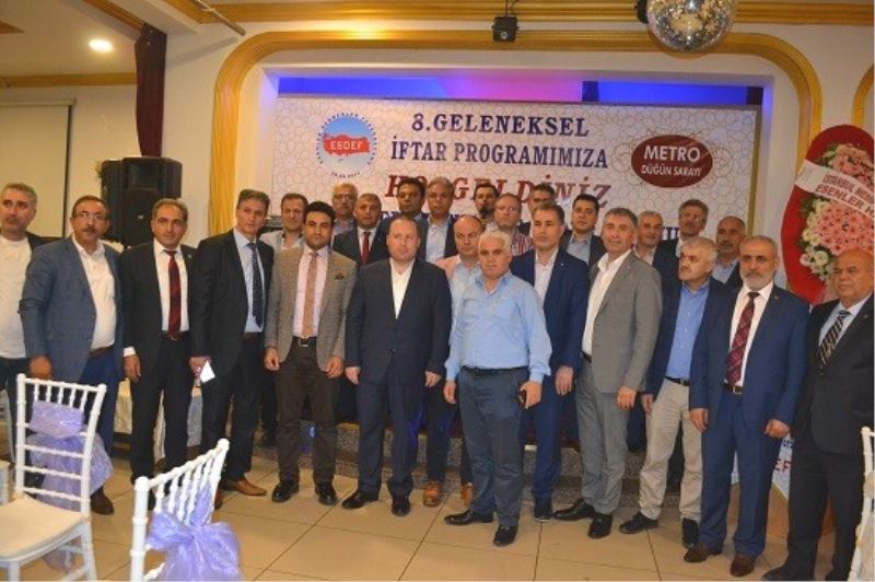 ESDEF Verdiği İftarla Bir İlki Gerçekleştirdi
