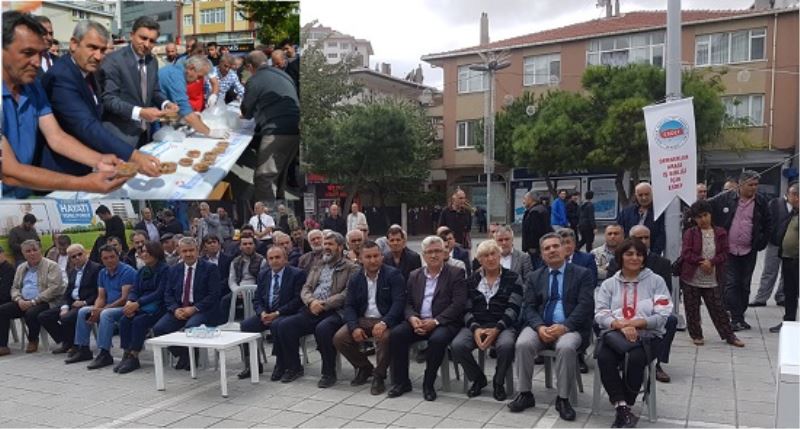 ESDEF Aşure Pişirdi Kaymakam Dağıttı 
